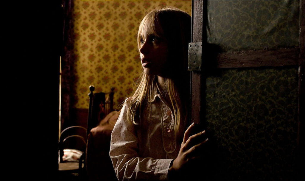 Mélusine Mayance (Sarah) dans "Elle s'appelait Sarah" de Gilles Paquet-Brenner Hugo production - UGC (2010) - photo©julien Bonet