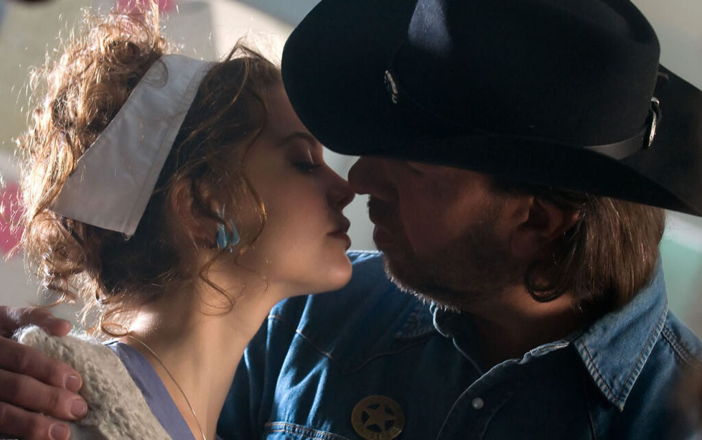 Manon Le Moal (Gladys) et "??? :)" dans "La loi de Murphy" de Christophe Campos - Gaumont - Canal + (2009) / photo©julien Bonet