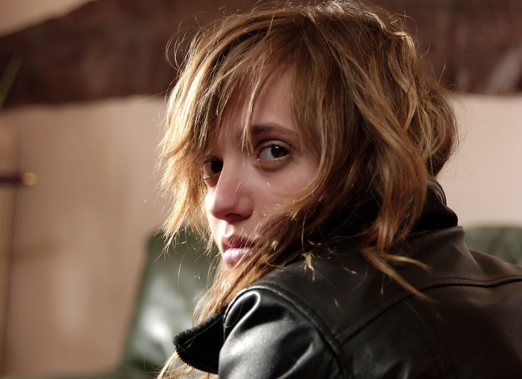 Laurie Lefret dans "Ravages" de Christophe Lamotte - Beaubourg Audiovisuel - Arte France (2007) / photo©julien Bonet