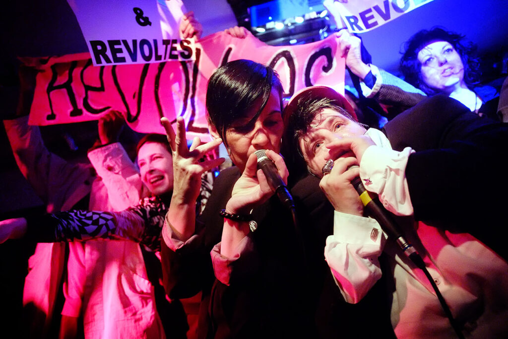 Concert des King's Queer (Post Punk) au Grand Bouillon (Aubervilliers - 09 janvier 2016) photo©julien Bonet