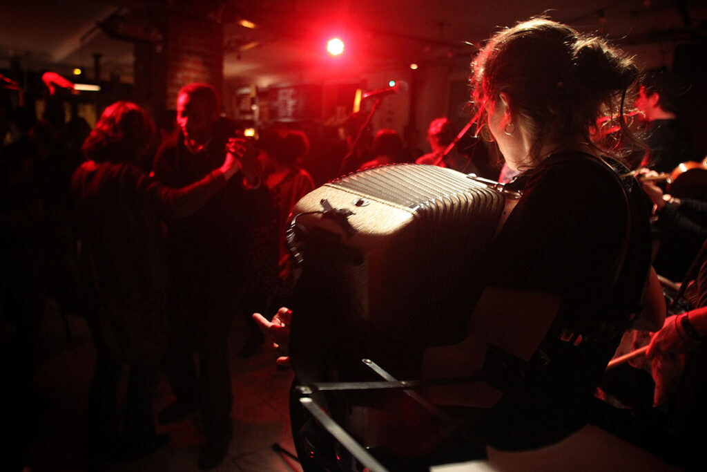 Concert de ulitza (Musique balkan) au Grand Bouillon - 10/01/15 - photo©julien Bonet